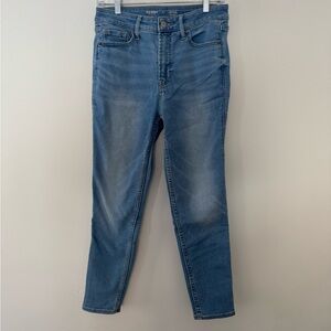 Old Navy Extra High Rise Women’s 8 Petite Rockstar Super Skinny Jeans
